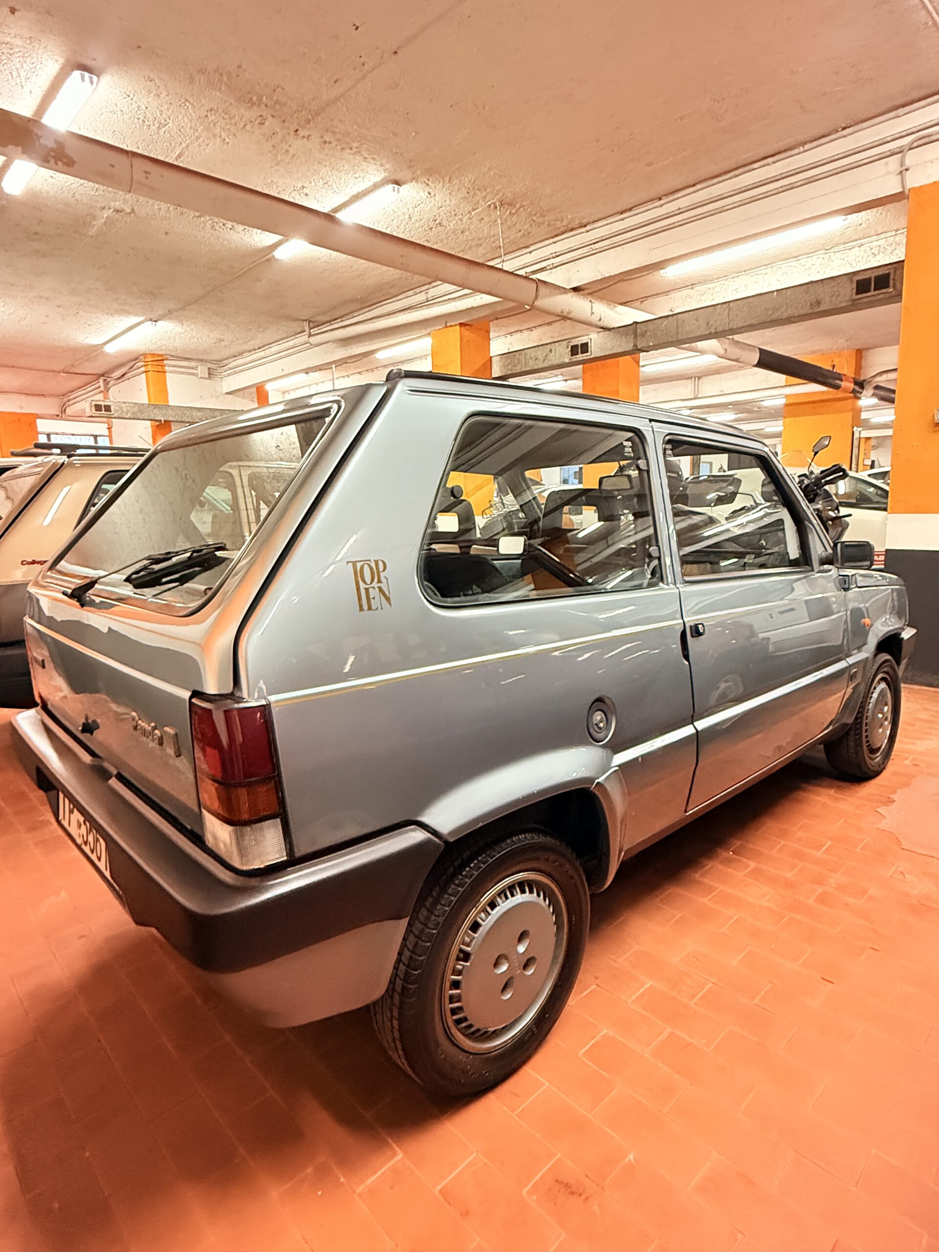 INCREDIBILE FIAT PANDA TOP TEN CON SOLI 83.516 km