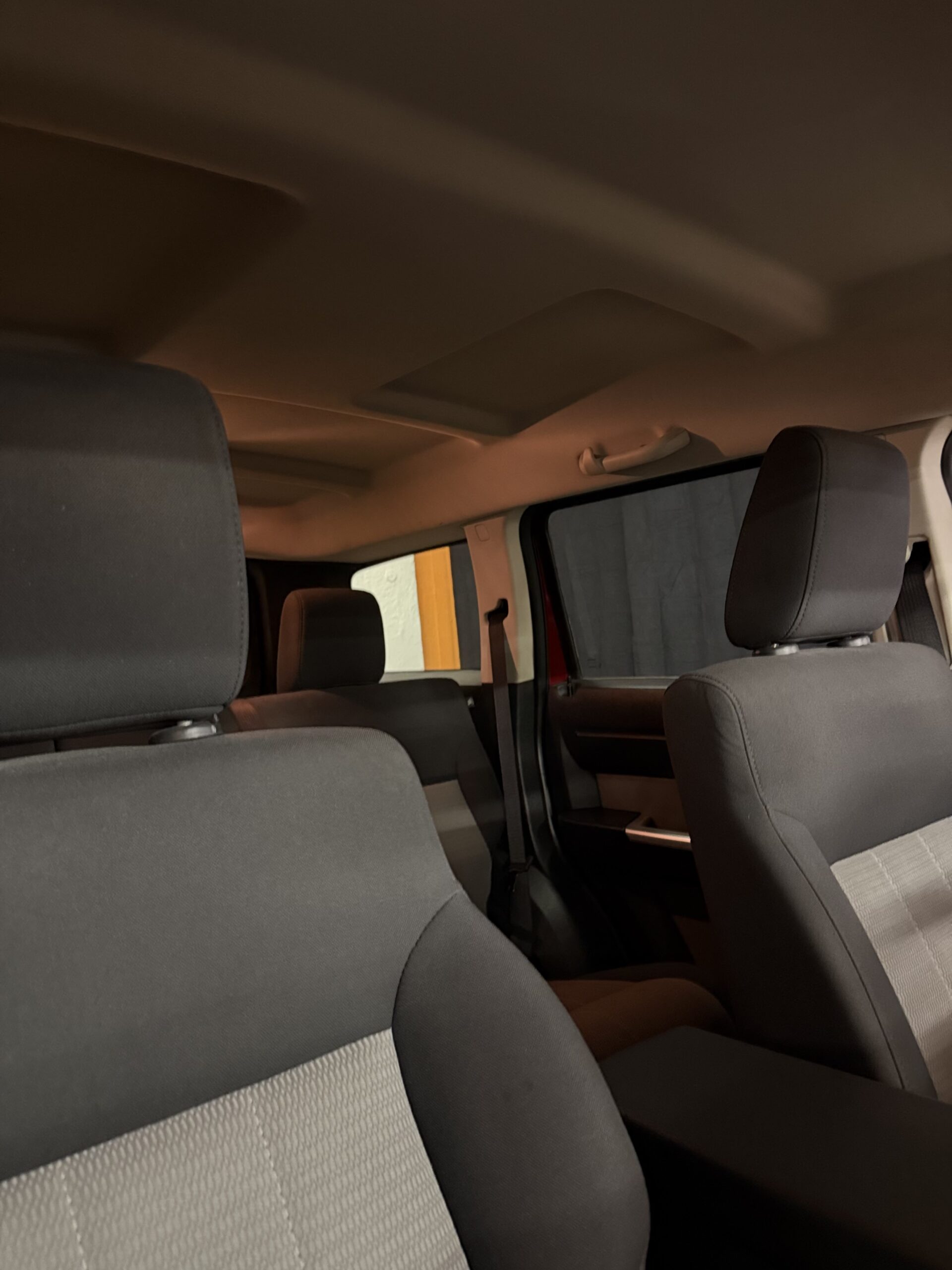 STRAORDINARIO DODGE NITRO 4x4 CON CAMBIO MANUALE