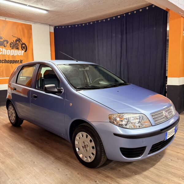 STUPENDA FIAT PUNTO CON SOLI 30.737 KM IN OTTIME CONDIZIONI