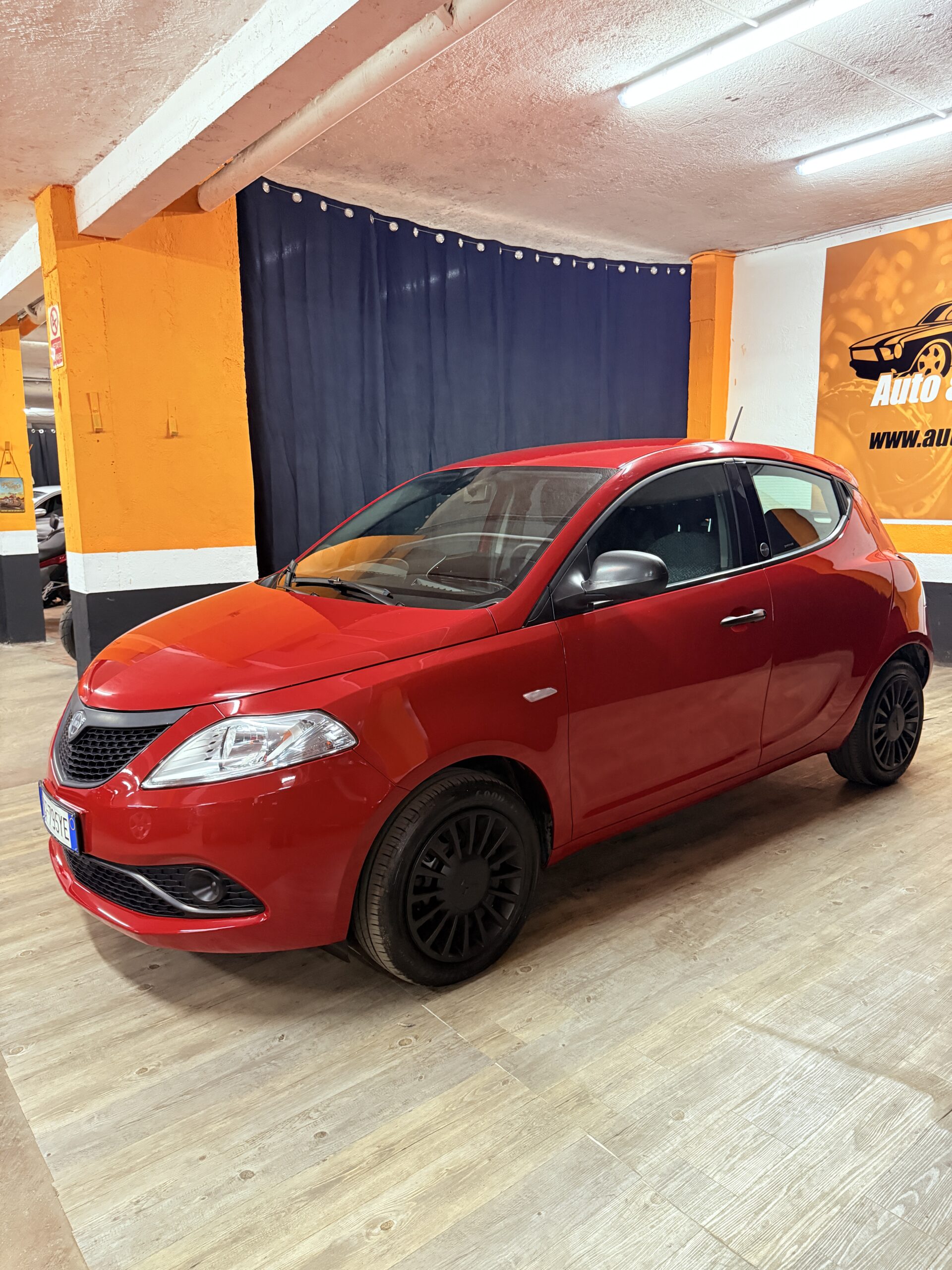 LANCIA YPSILON MILD- HYBRID UNICO PROPRIETARIO CON SOLI 31.663 KM (Copia)