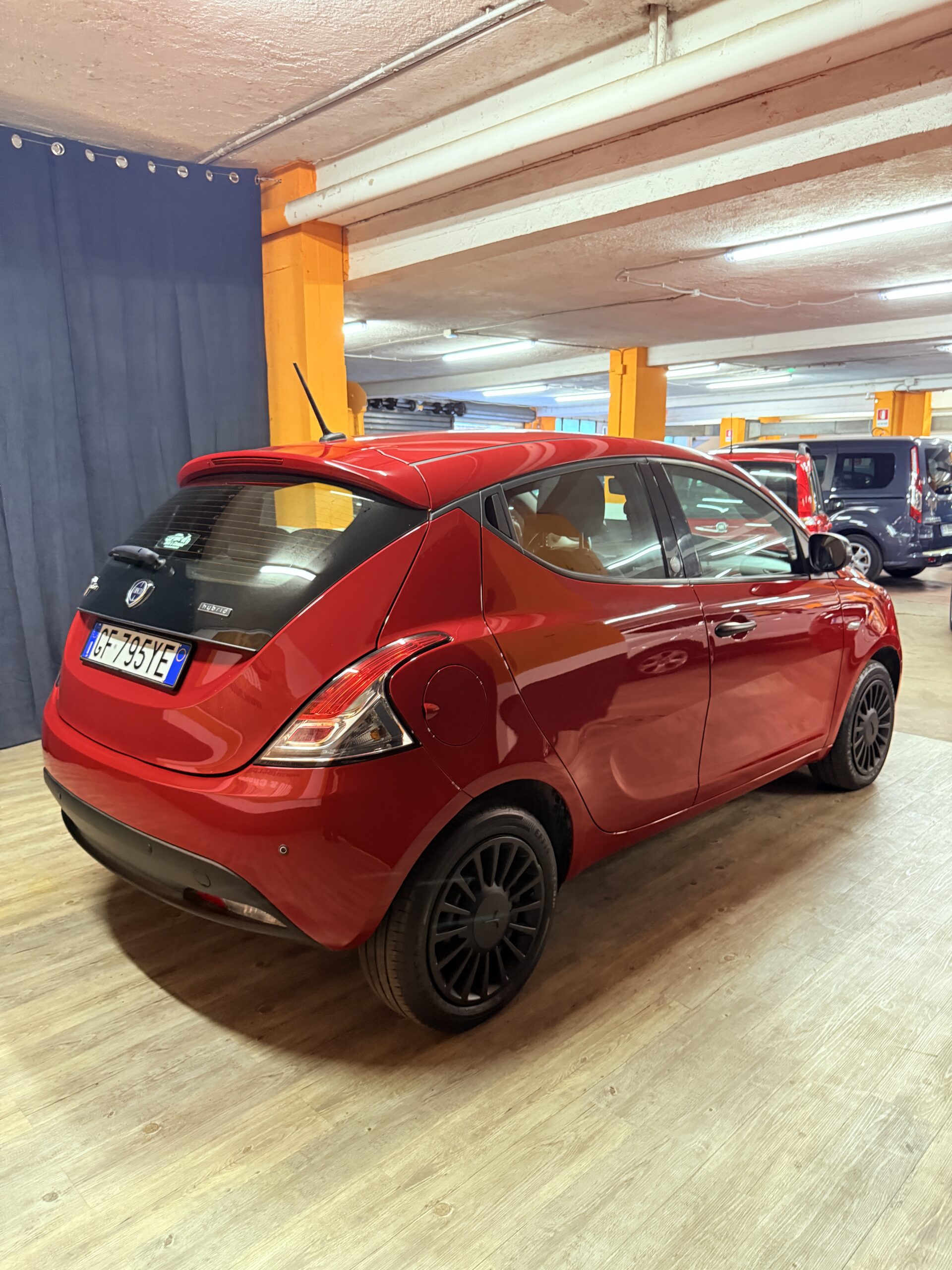 LANCIA YPSILON MILD- HYBRID UNICO PROPRIETARIO CON SOLI 31.663 KM (Copia)