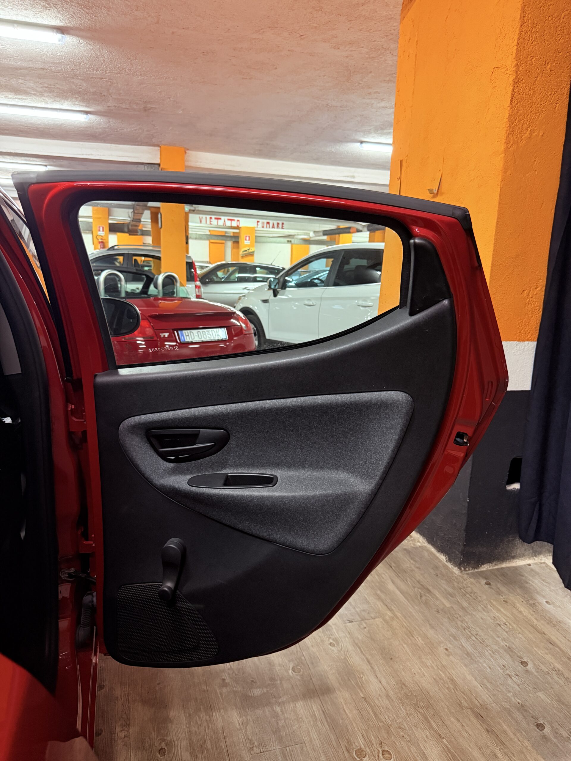 LANCIA YPSILON MILD- HYBRID UNICO PROPRIETARIO CON SOLI 31.663 KM (Copia)