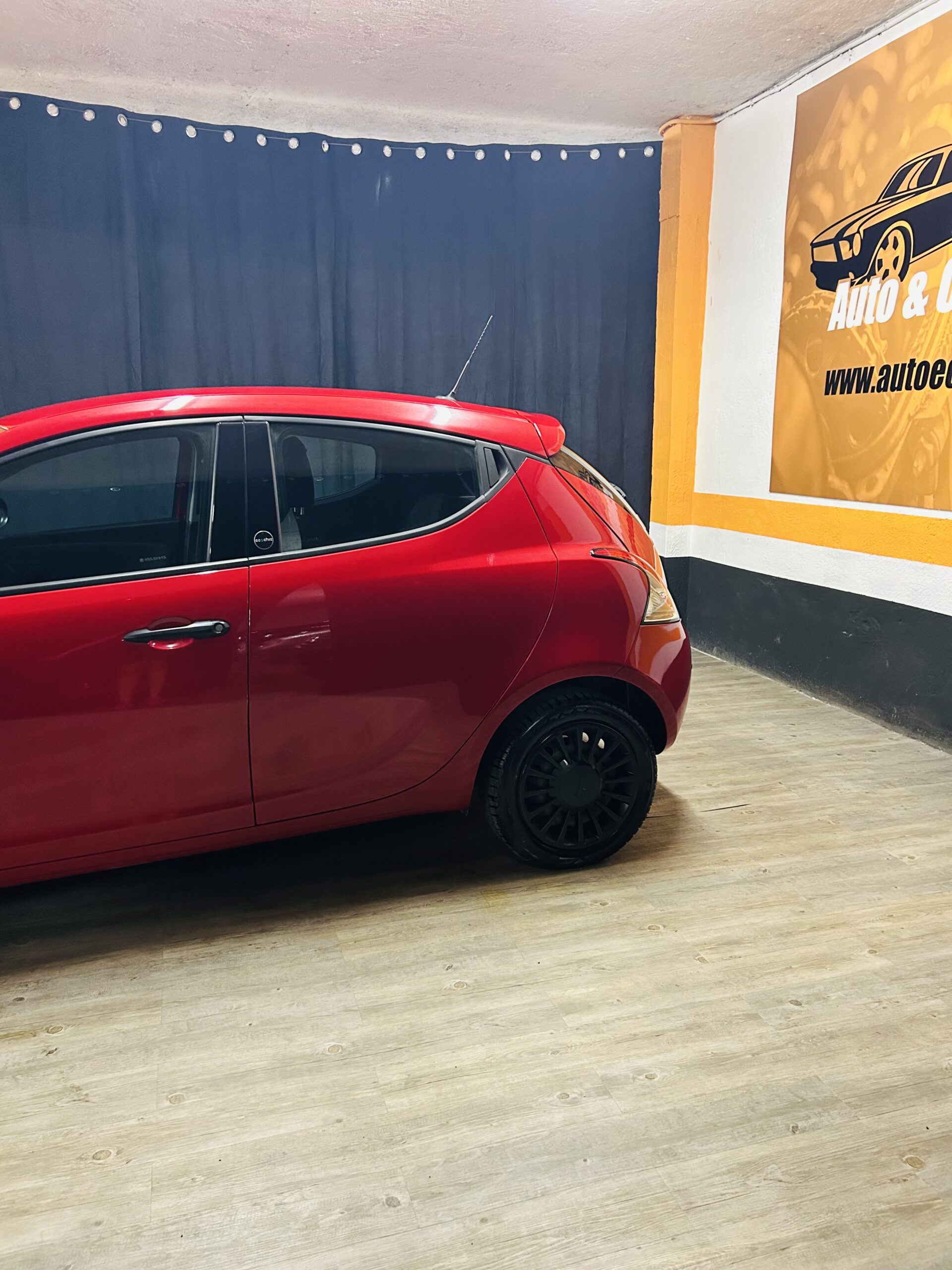 LANCIA YPSILON MILD- HYBRID UNICO PROPRIETARIO CON SOLI 60.634 KM