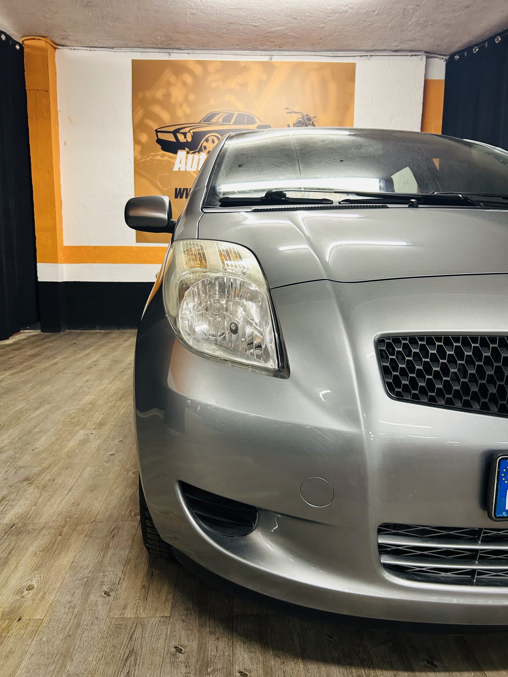 TOYOTA YARIS 1.0 VVT-i CON APPENA 69.743KM
