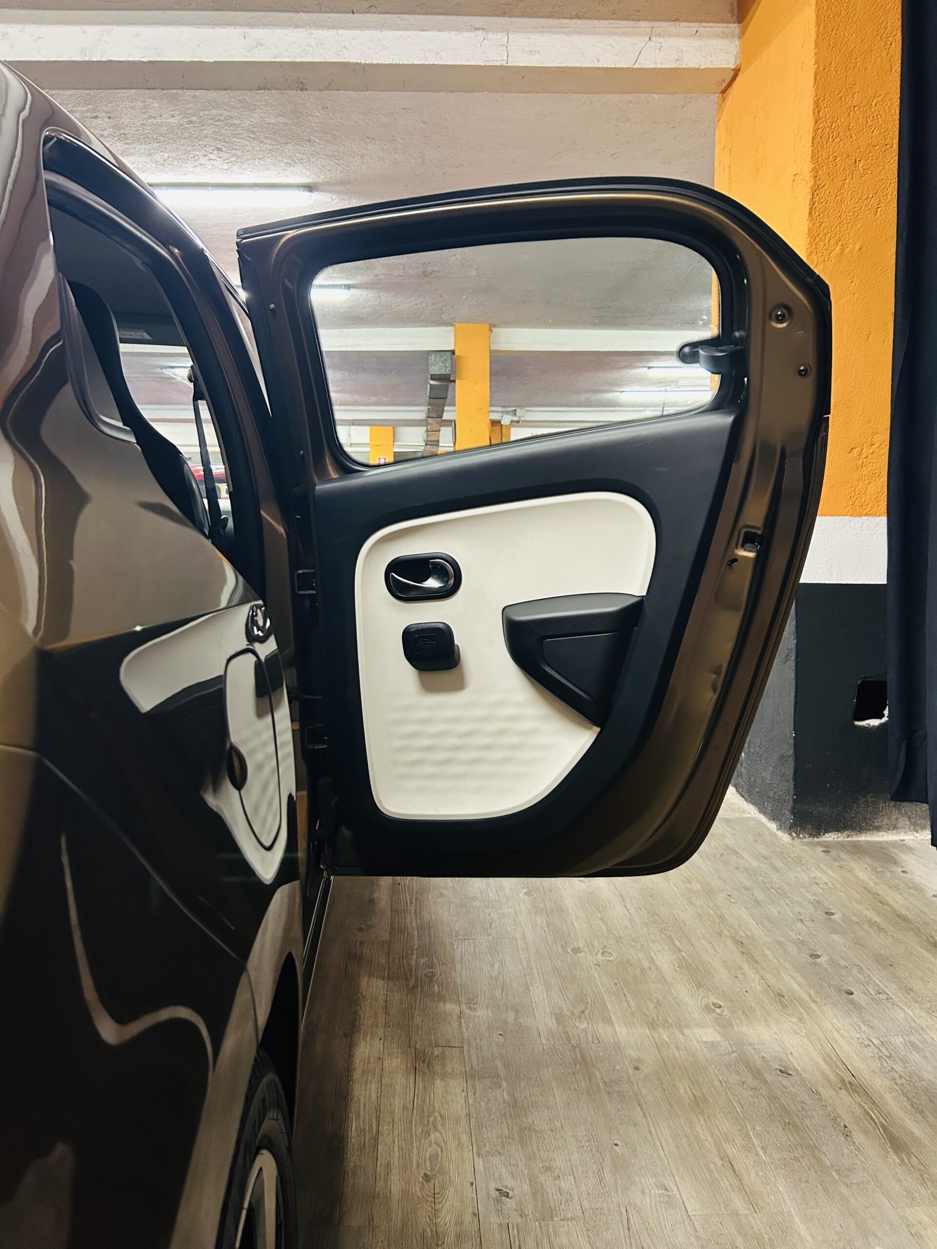RENAULT TWINGO 1.0 SCe DYNAMIQUE CON SOLI 70.375 KM