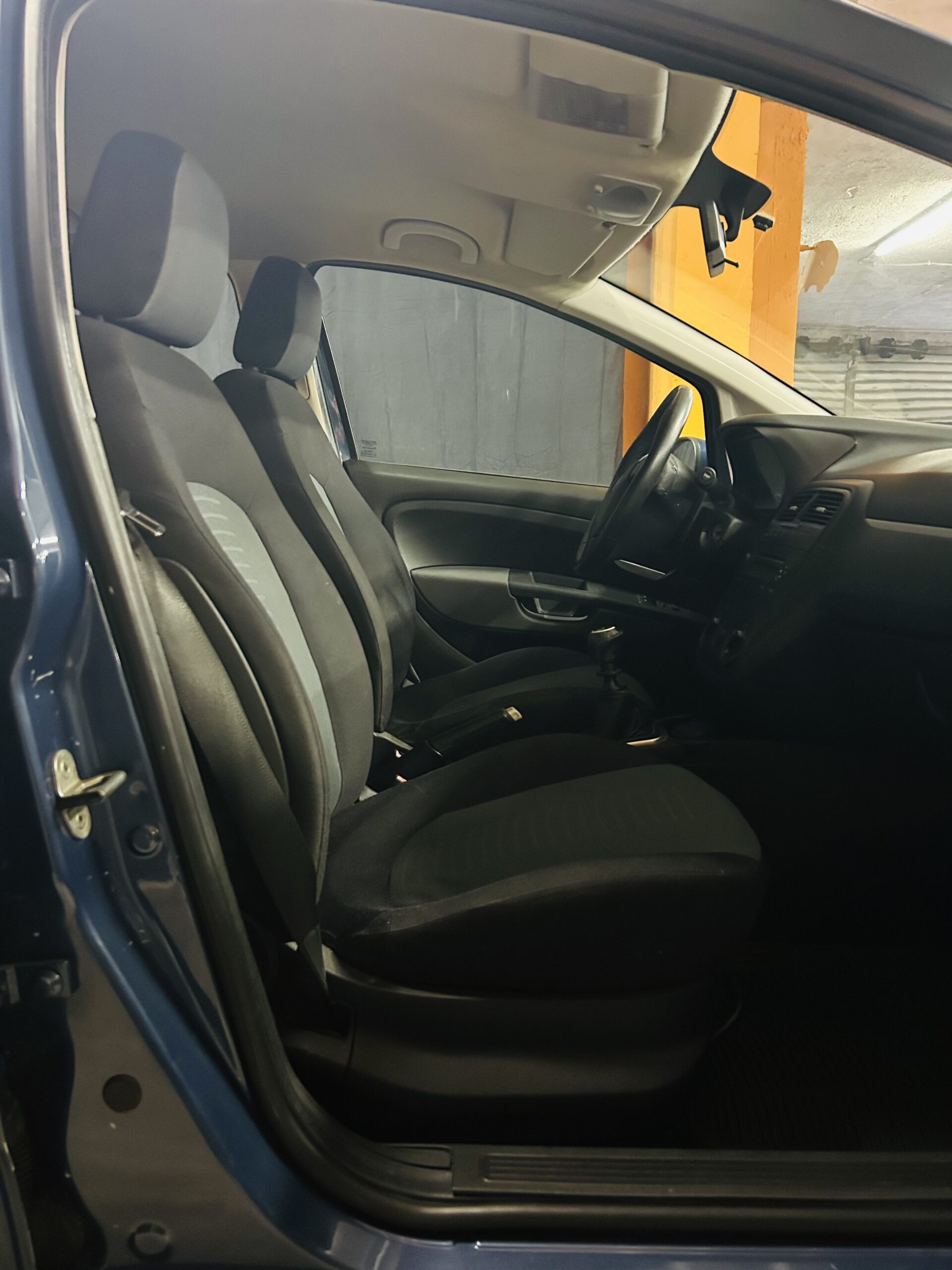 FIAT GRANDE PUNTO DESIGN GIUGIARO CON SOLI 95.655 KM