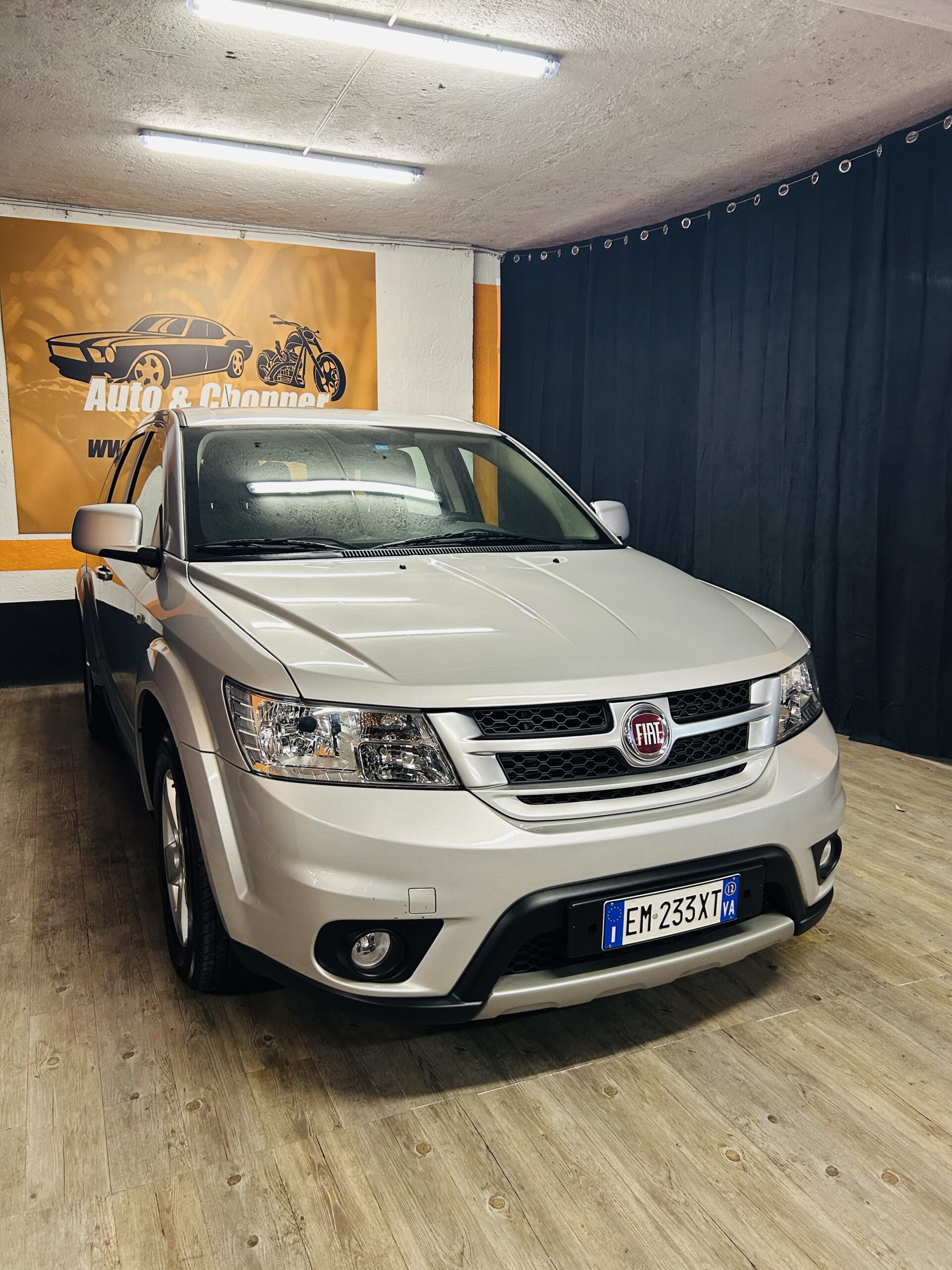 FIAT FREEMONT 2.0 MULTIJET ALLESTIMENTO FULL OPTIONAL LOUNGE CON SOLI 36.013 KM