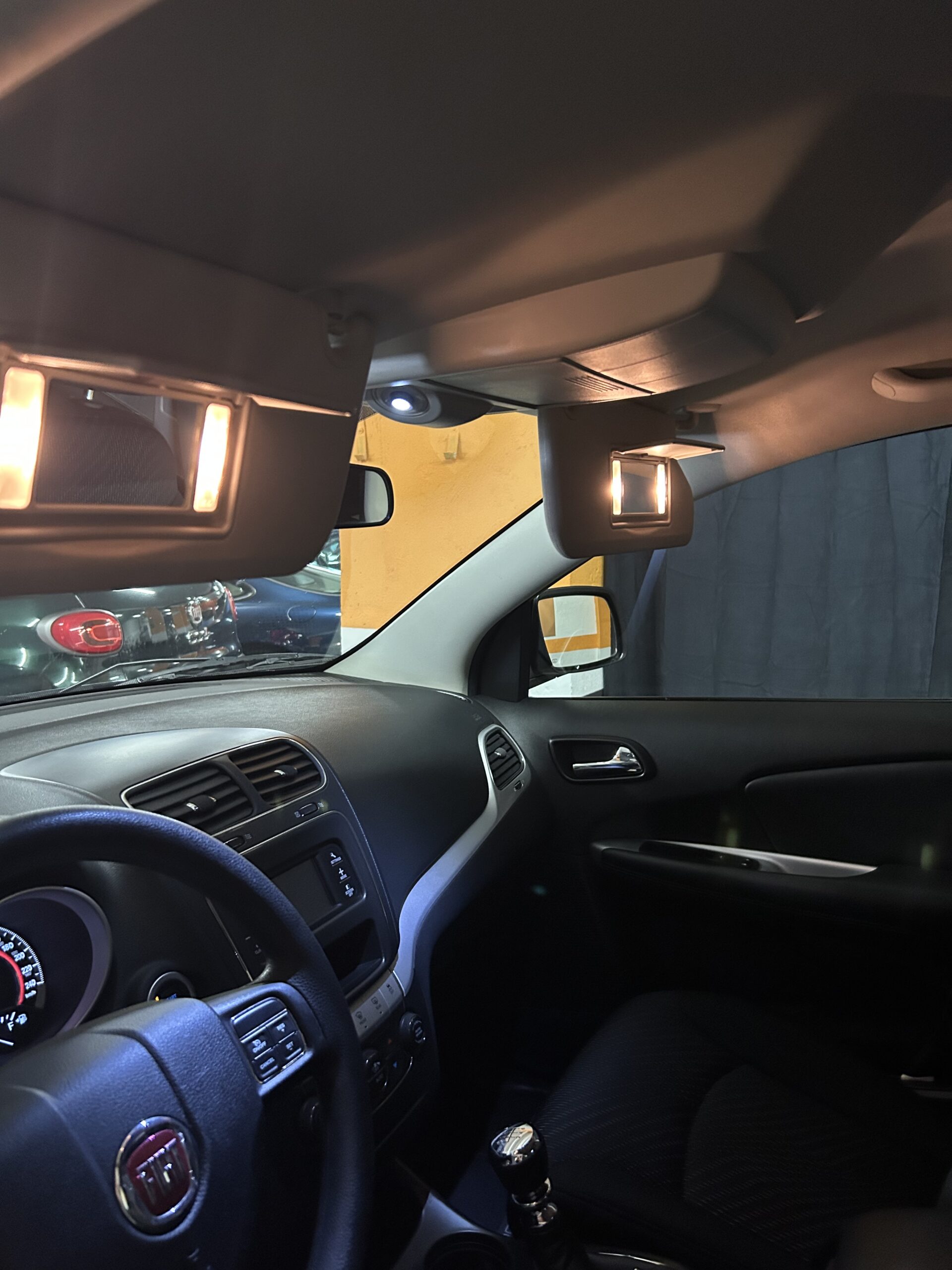 FIAT FREEMONT 2.0 MULTIJET ALLESTIMENTO FULL OPTIONAL LOUNGE CON SOLI 36.013 KM