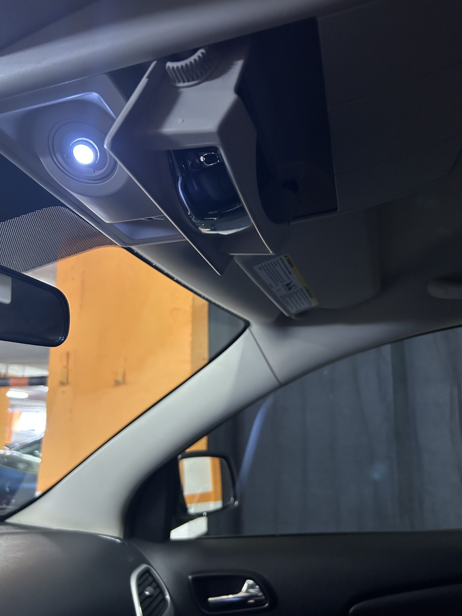 FIAT FREEMONT 2.0 MULTIJET ALLESTIMENTO FULL OPTIONAL LOUNGE CON SOLI 36.013 KM
