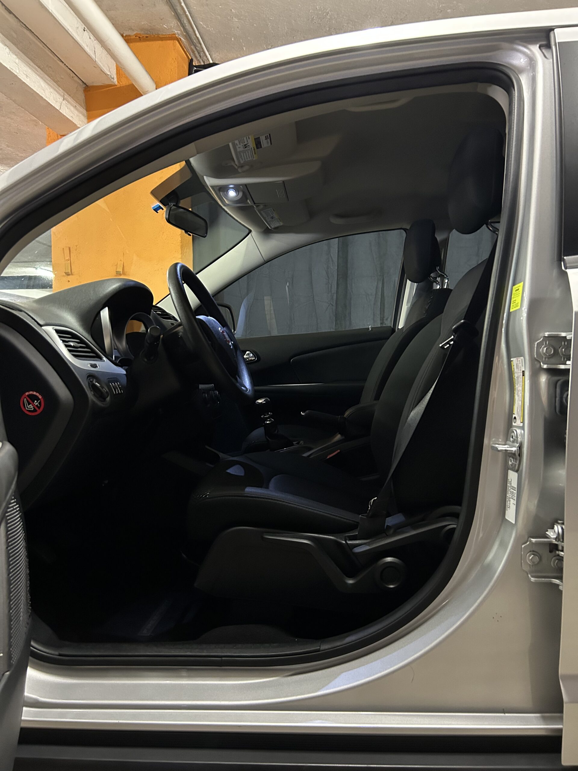 FIAT FREEMONT 2.0 MULTIJET ALLESTIMENTO FULL OPTIONAL LOUNGE CON SOLI 36.013 KM