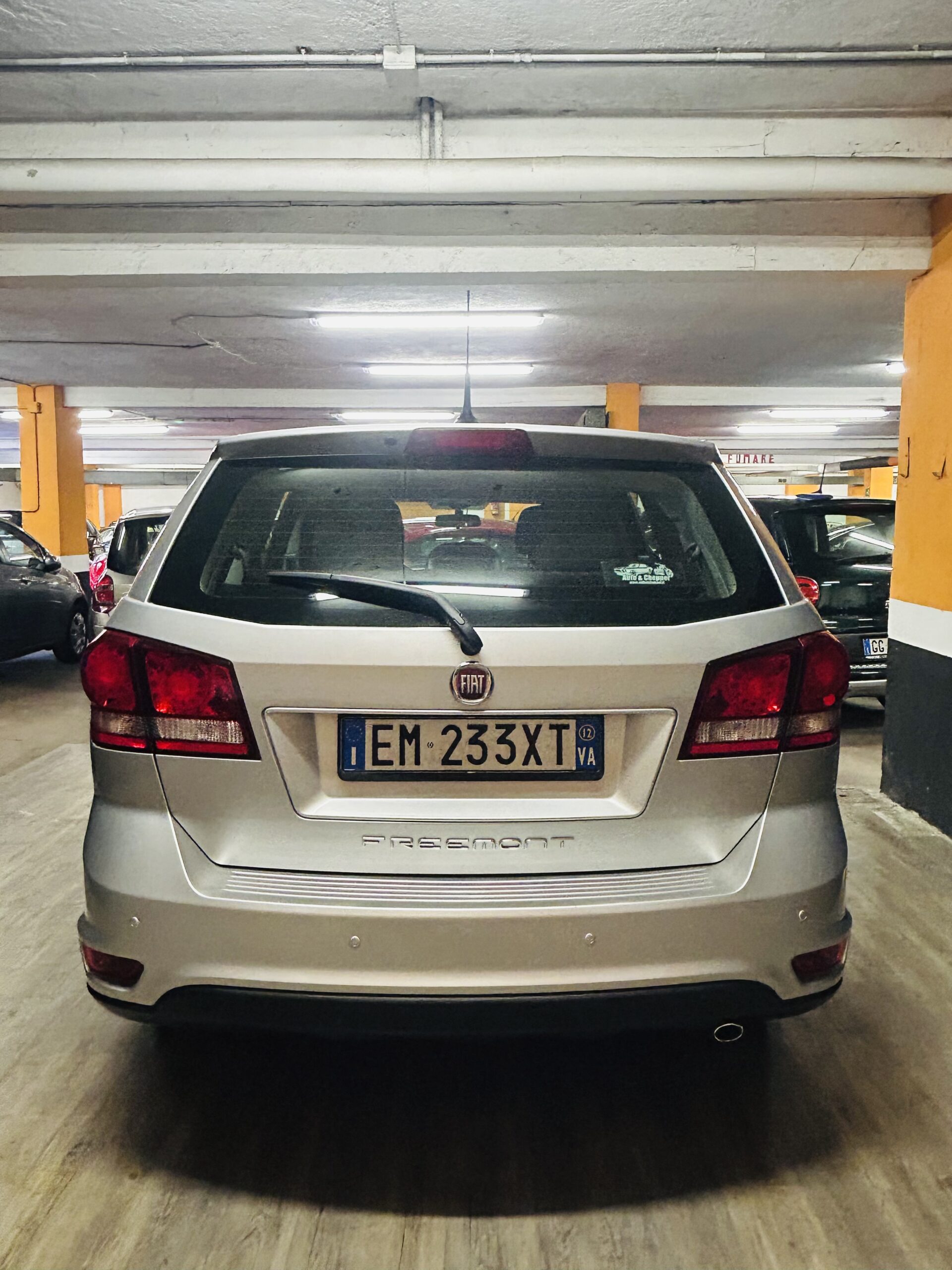 FIAT FREEMONT 2.0 MULTIJET ALLESTIMENTO FULL OPTIONAL LOUNGE CON SOLI 36.013 KM