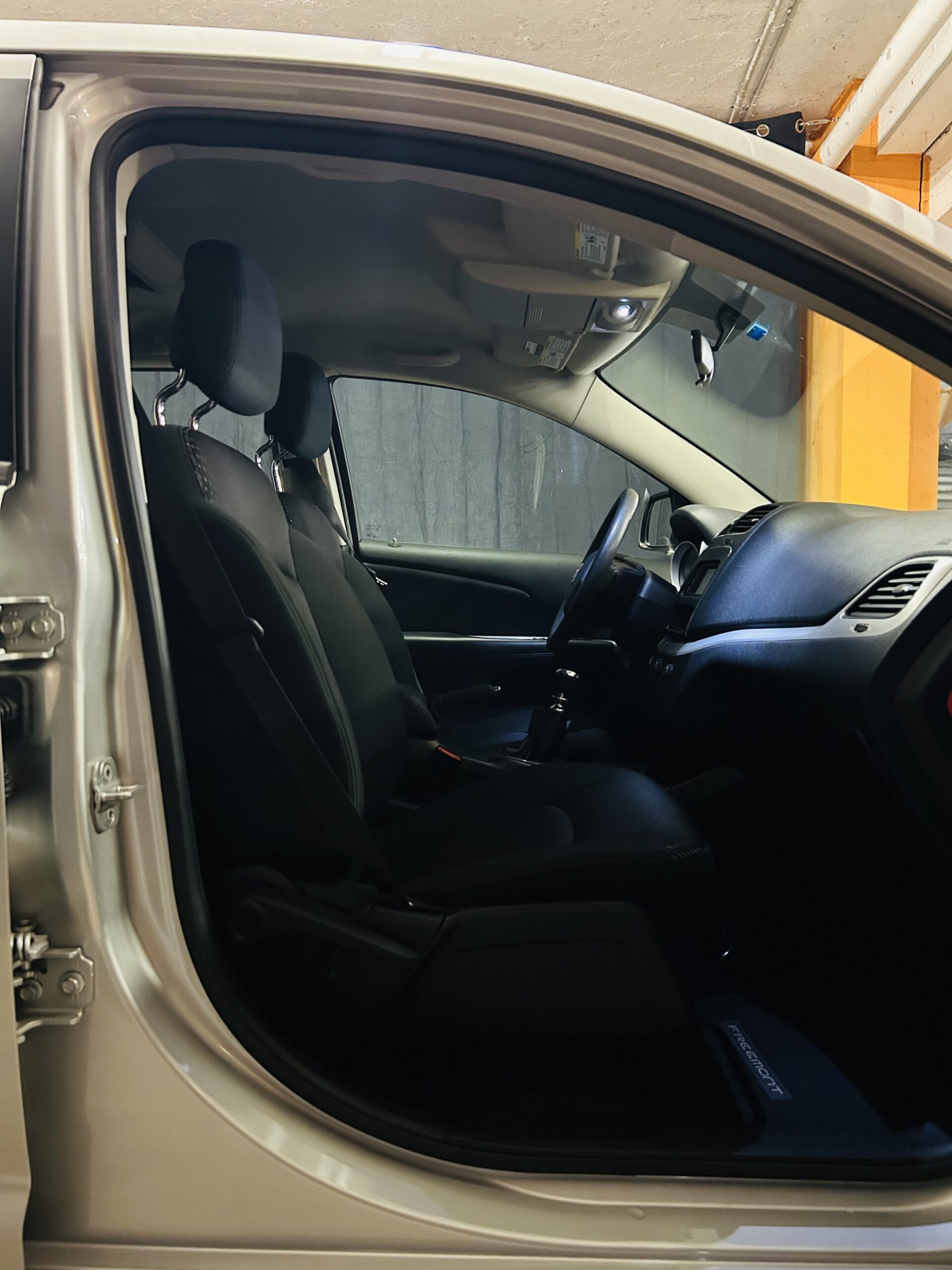 FIAT FREEMONT 2.0 MULTIJET ALLESTIMENTO FULL OPTIONAL LOUNGE CON SOLI 36.013 KM