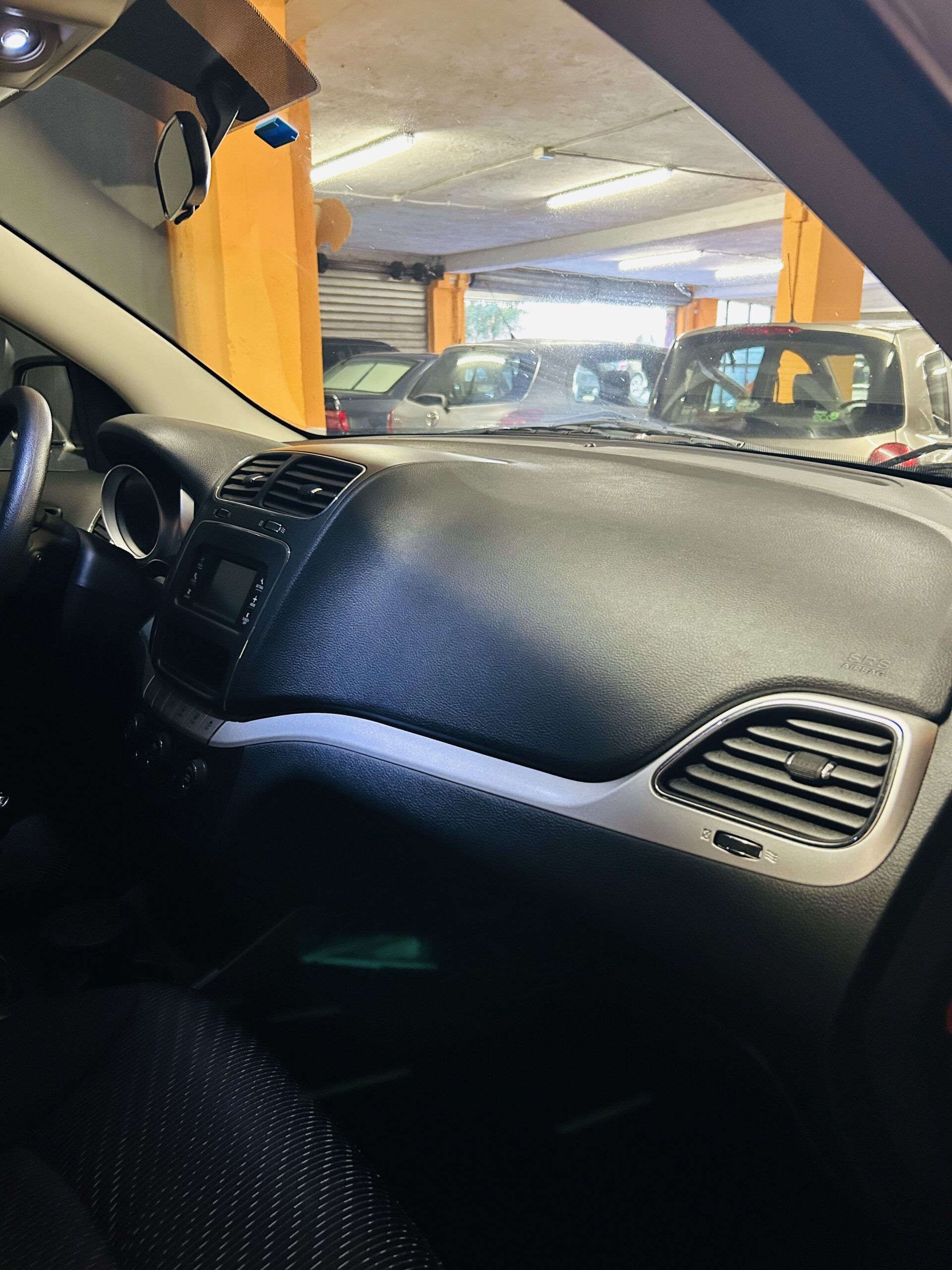 FIAT FREEMONT 2.0 MULTIJET ALLESTIMENTO FULL OPTIONAL LOUNGE CON SOLI 36.013 KM