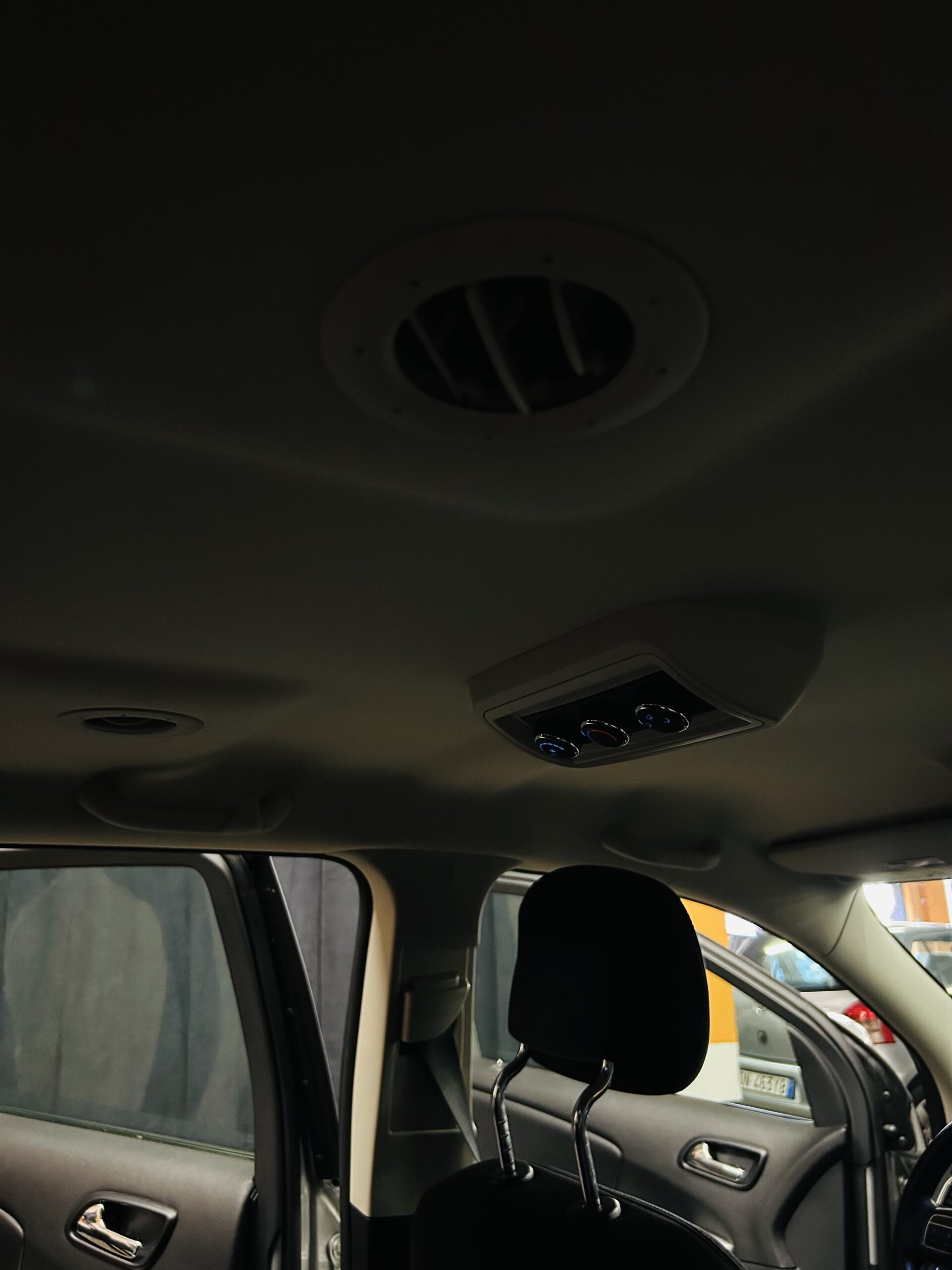FIAT FREEMONT 2.0 MULTIJET ALLESTIMENTO FULL OPTIONAL LOUNGE CON SOLI 36.013 KM