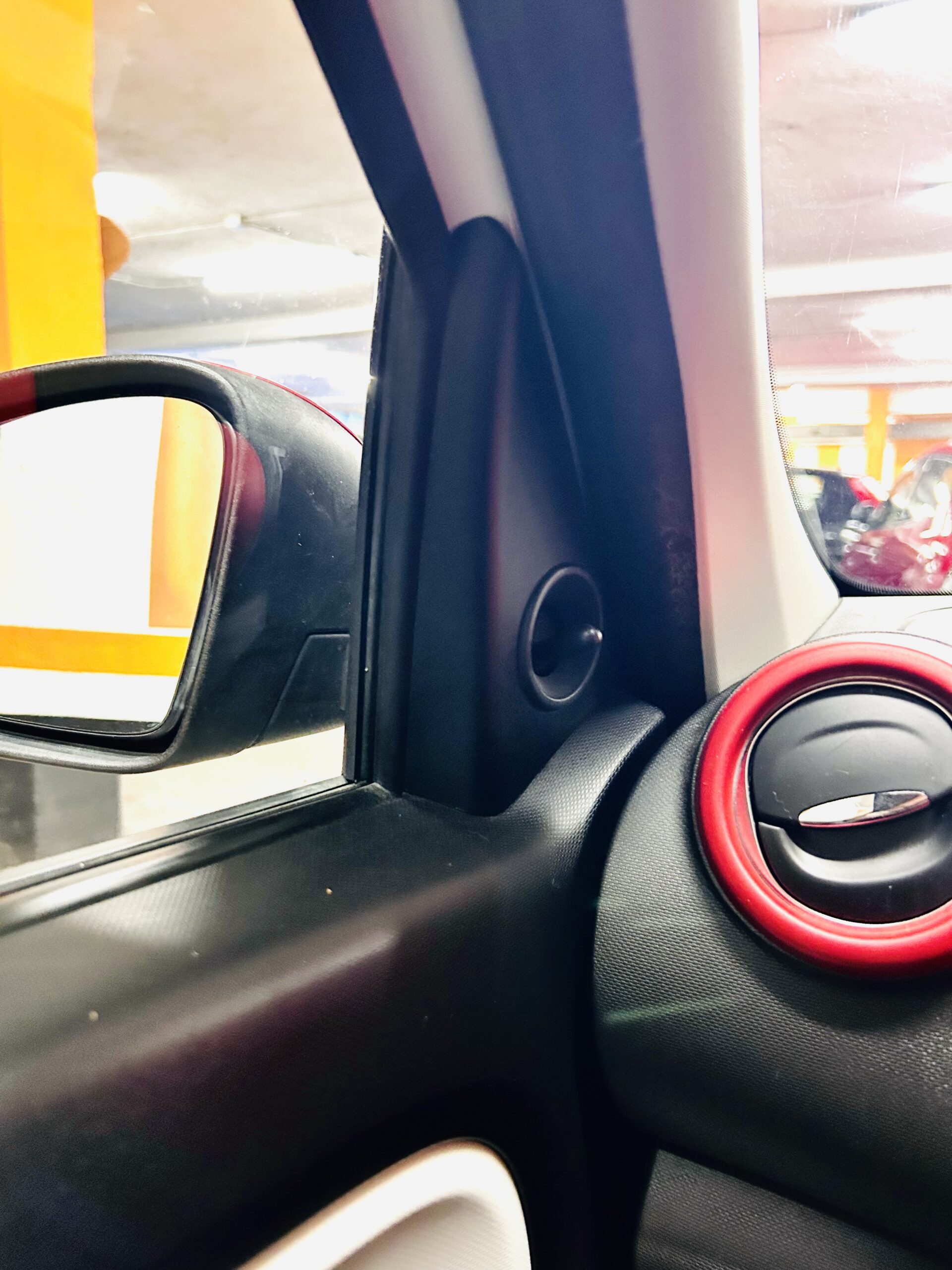 RENAULT TWINGO SCe BIANCA 1.0 BENZINA CON SOLI 40.219 KM.