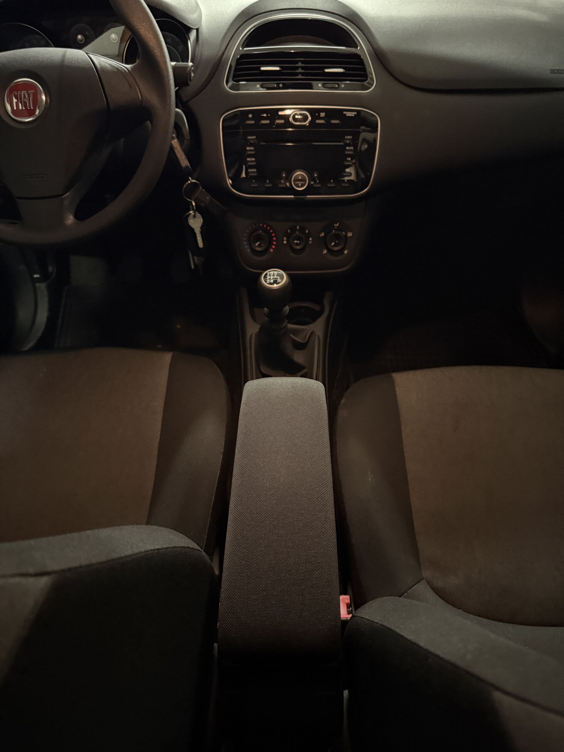 FIAT PUNTO STREET CON SOLI 25.185 KM IN CONDIZIONI DA VETRINA
