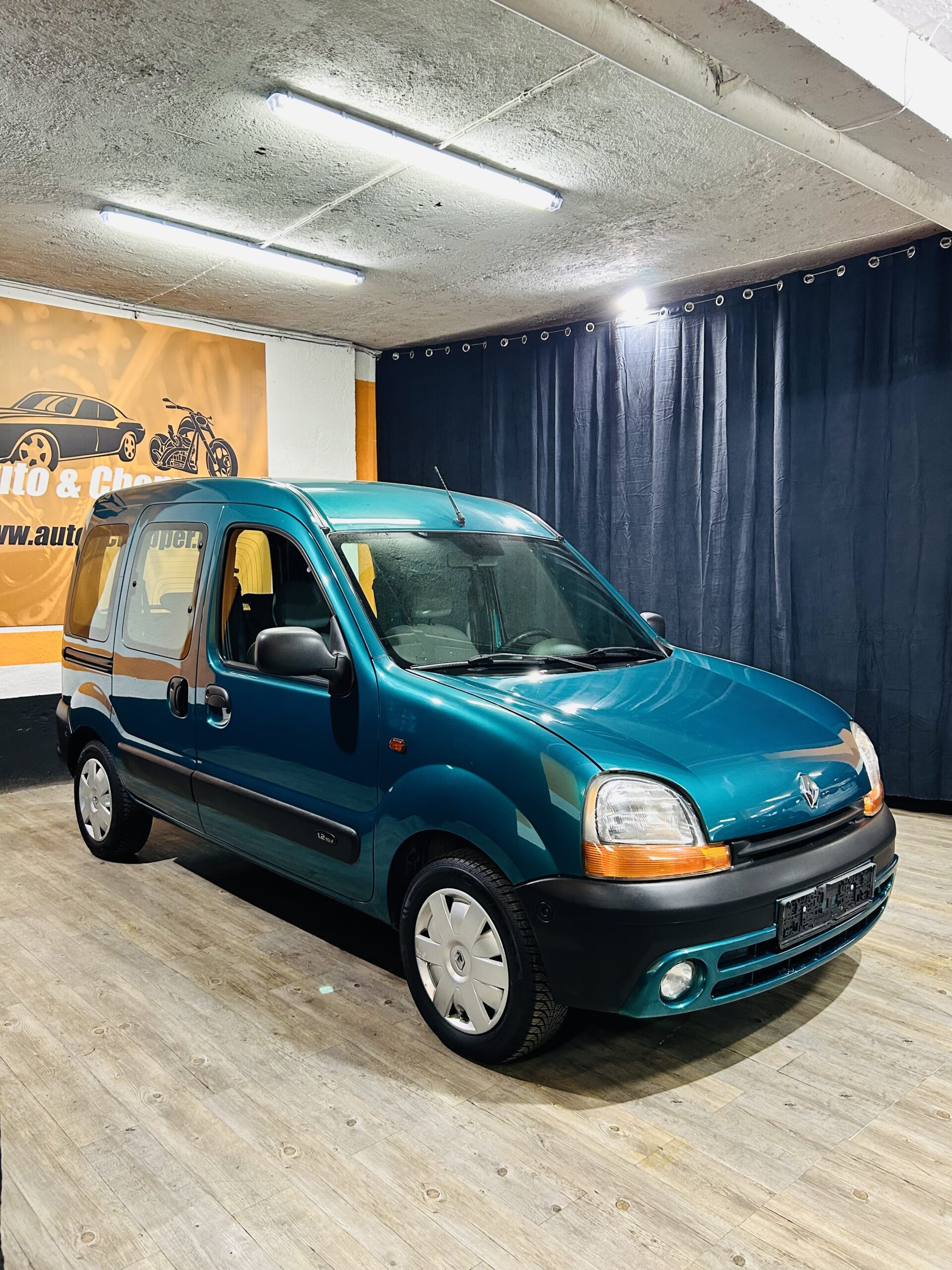 RENAULT KANGOO 1.2 16V IN PERFETTE CONDIZIONI .