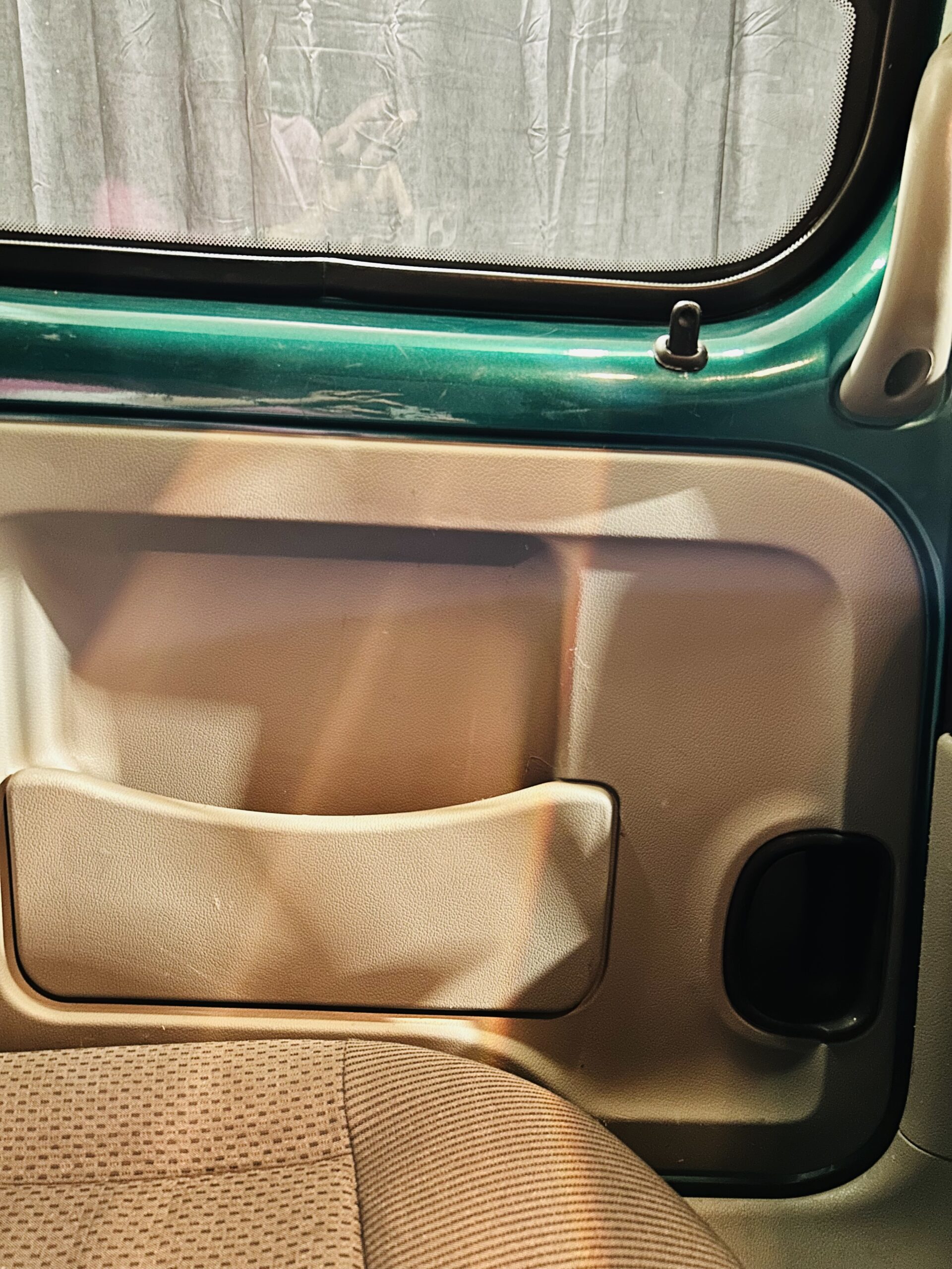 RENAULT KANGOO 1.2 16V IN PERFETTE CONDIZIONI .