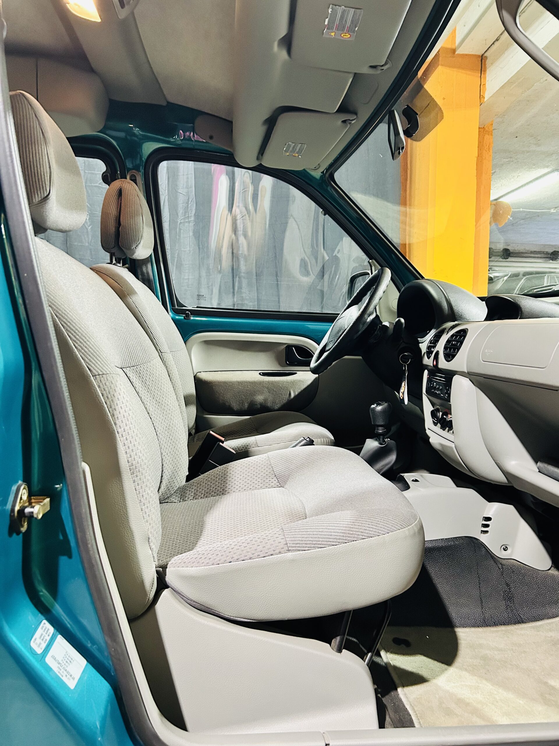 RENAULT KANGOO 1.2 16V IN PERFETTE CONDIZIONI .