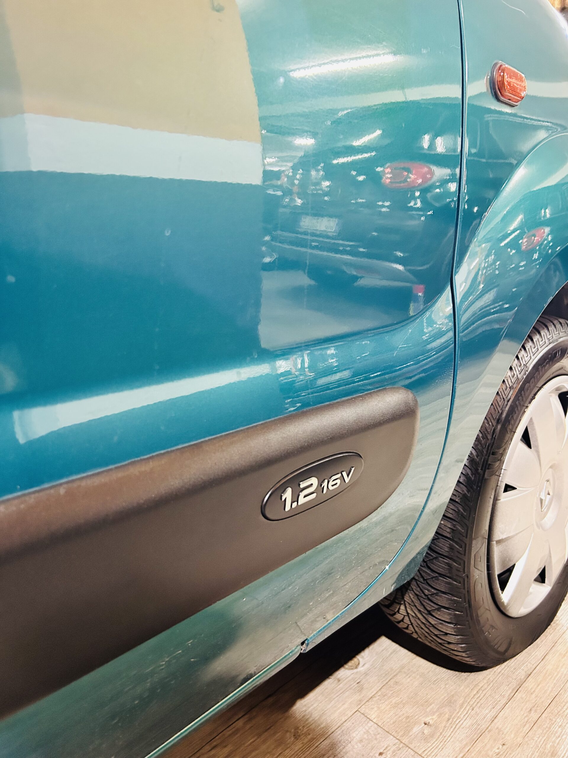 RENAULT KANGOO 1.2 16V IN PERFETTE CONDIZIONI .