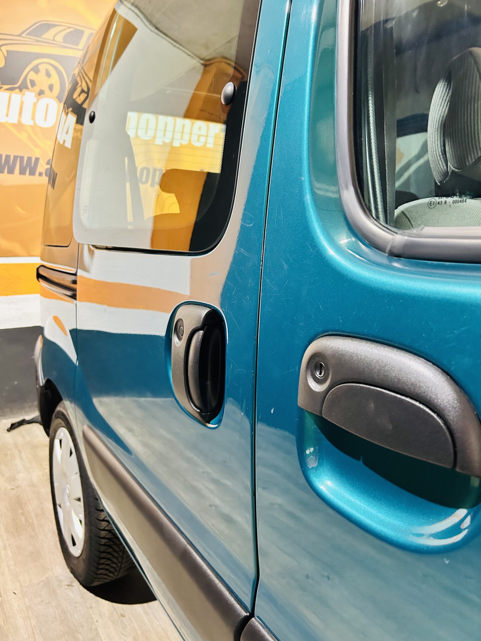 RENAULT KANGOO 1.2 16V IN PERFETTE CONDIZIONI .