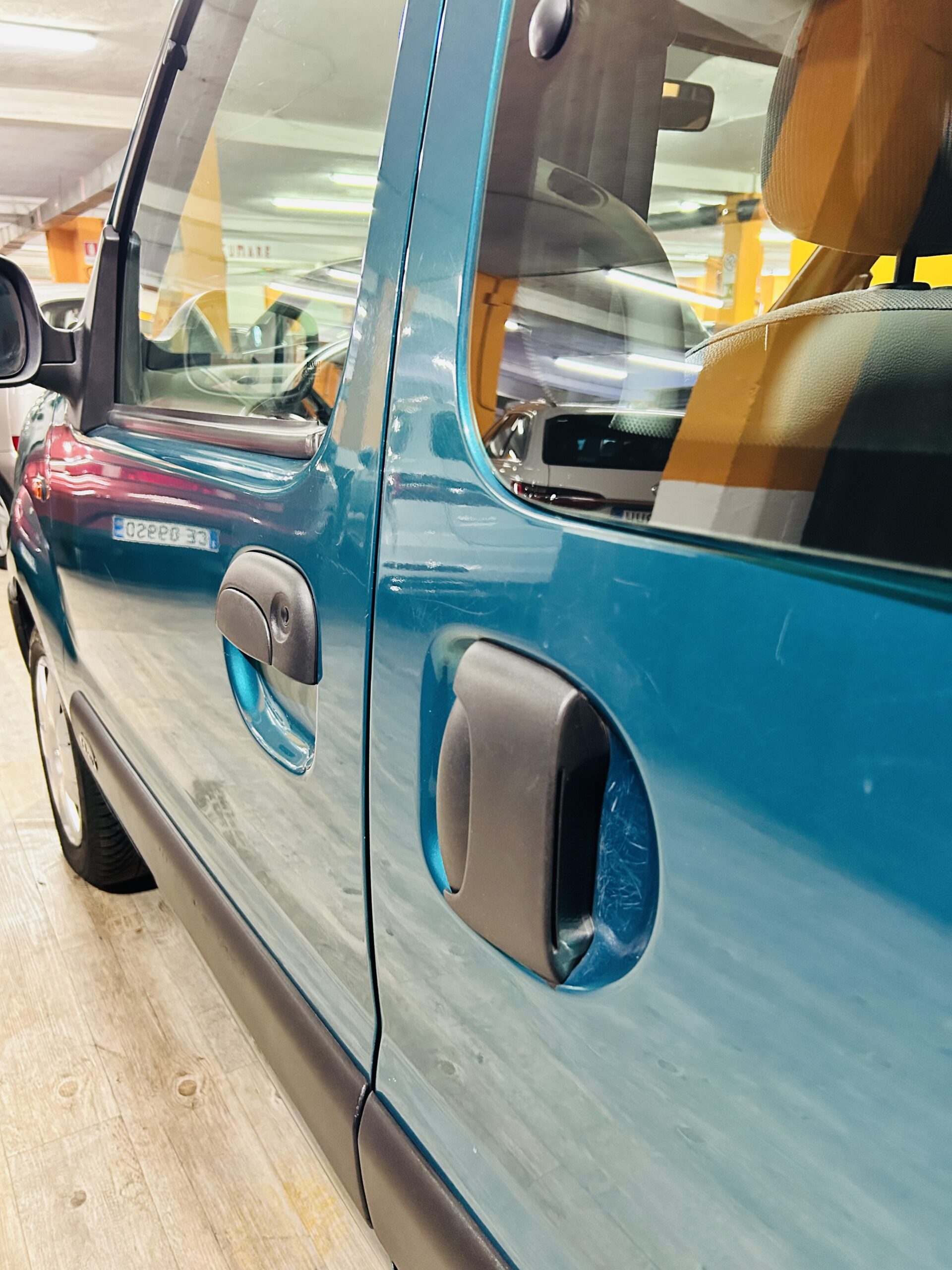RENAULT KANGOO 1.2 16V IN PERFETTE CONDIZIONI .
