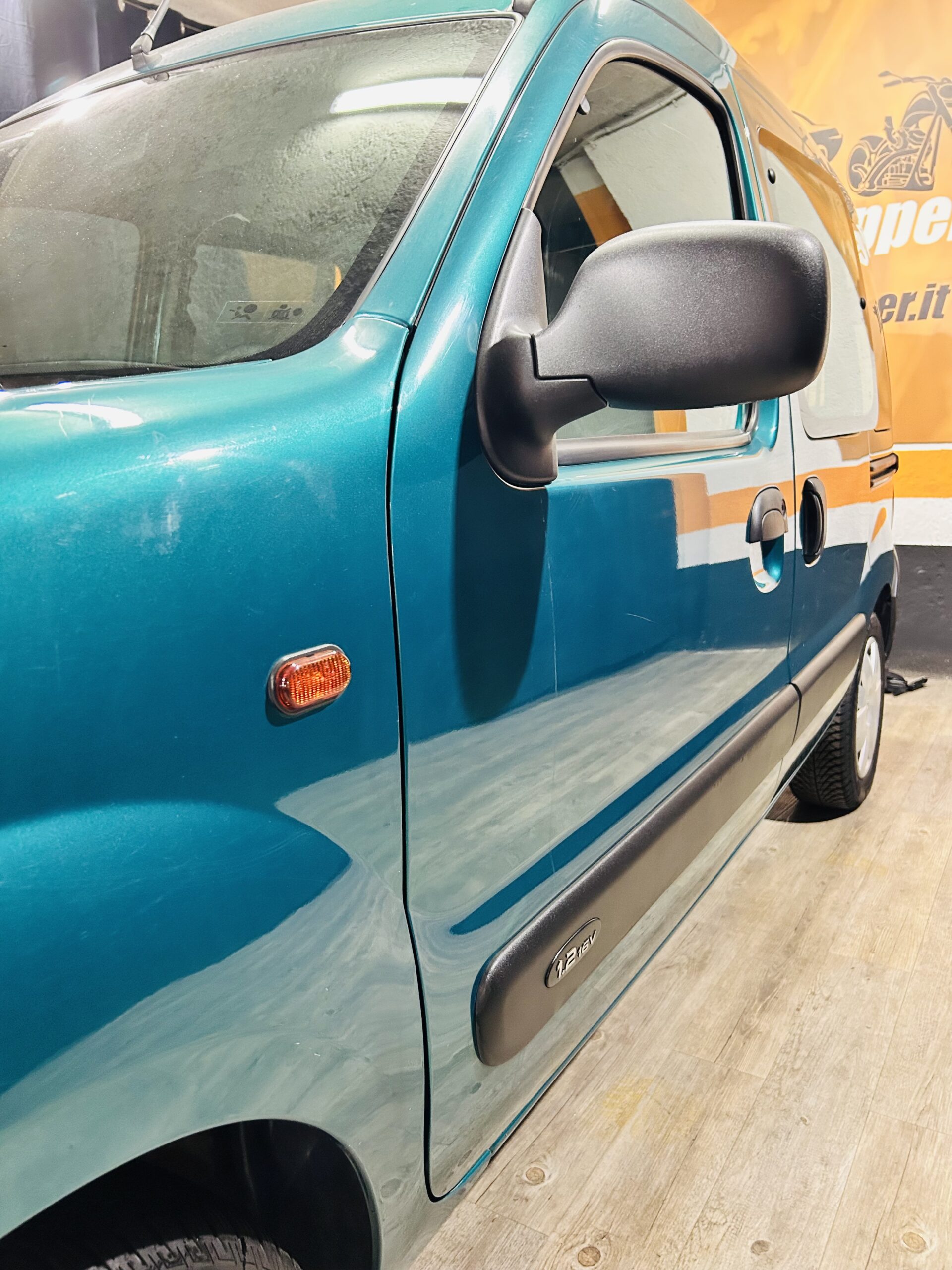 RENAULT KANGOO 1.2 16V IN PERFETTE CONDIZIONI .